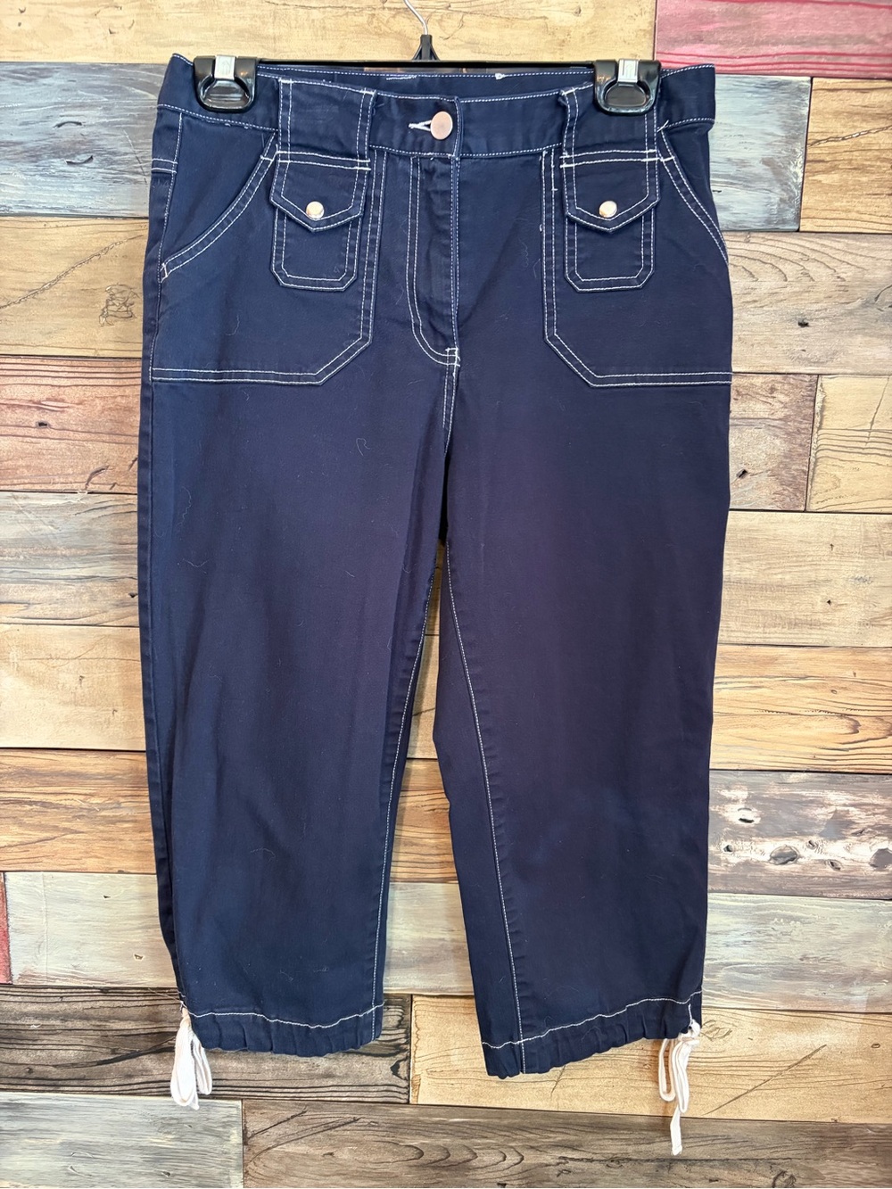 JEANNE PIERRE Navy capris with Contrast White Topstitch